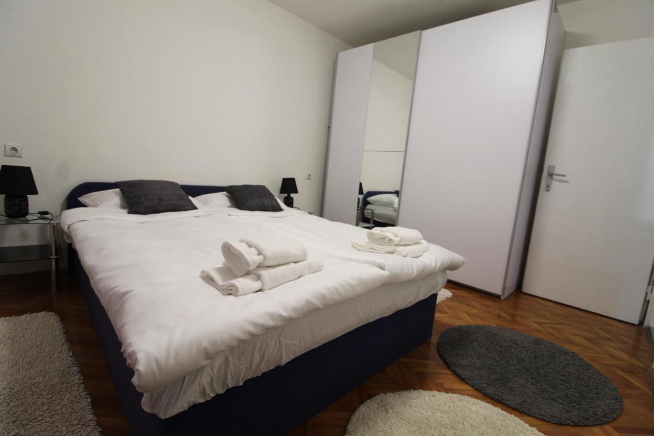 Apartment Matijas, 3 Bedroom Apt With Terrace And Parking Split Exterior photo